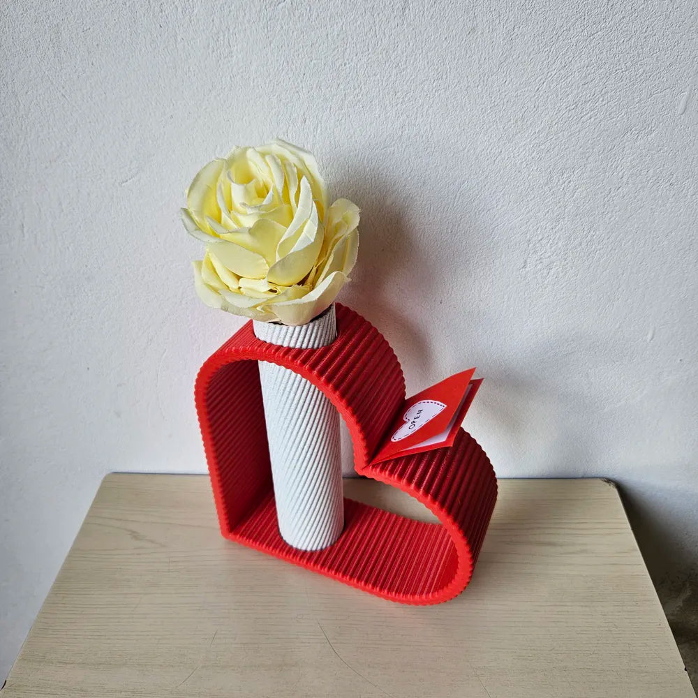 Afnan Gifts Red Heart Valentine's Day Showpiece With Vase Decorative Showpiece