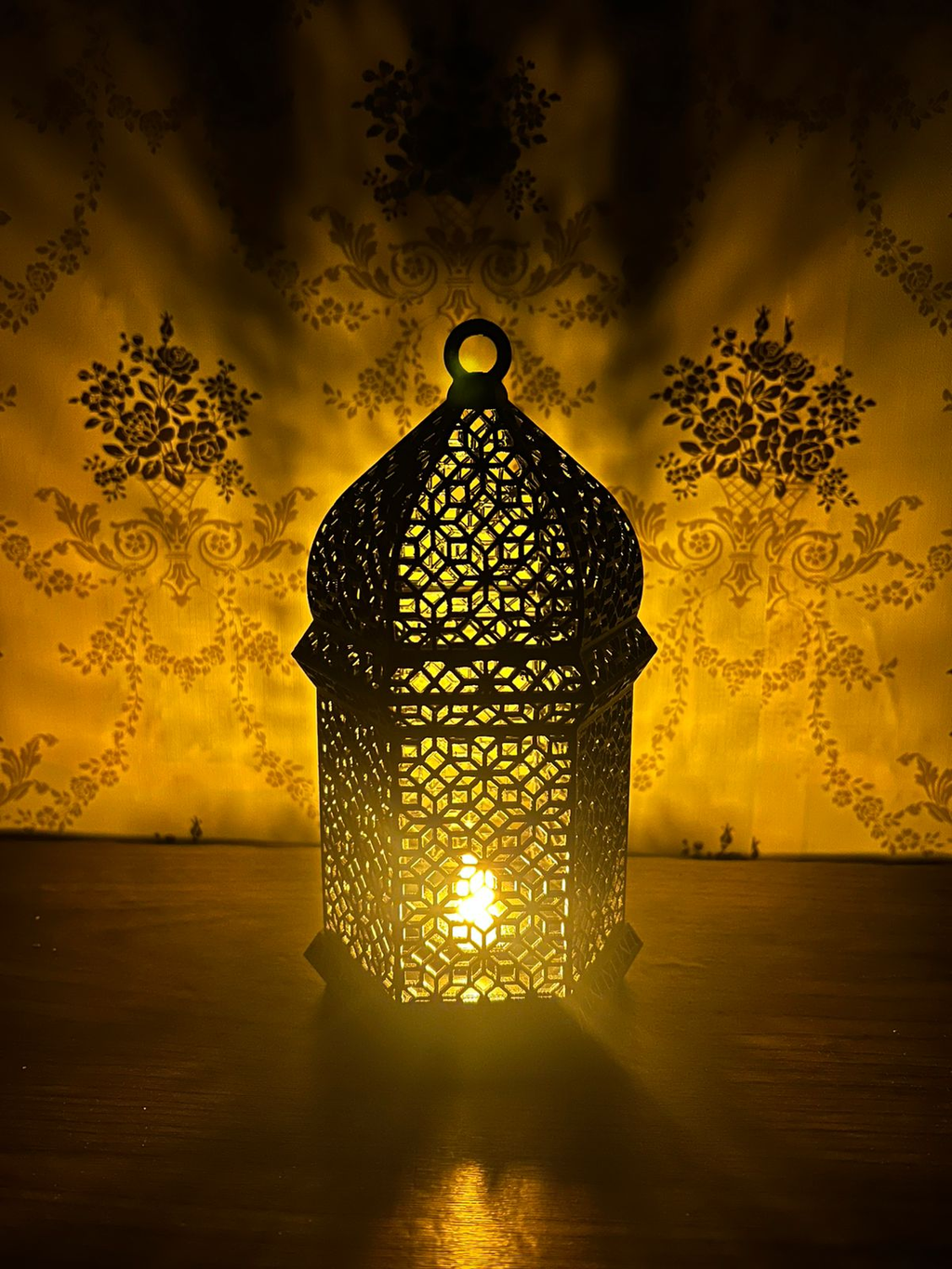Arabic Lantern with Tealight