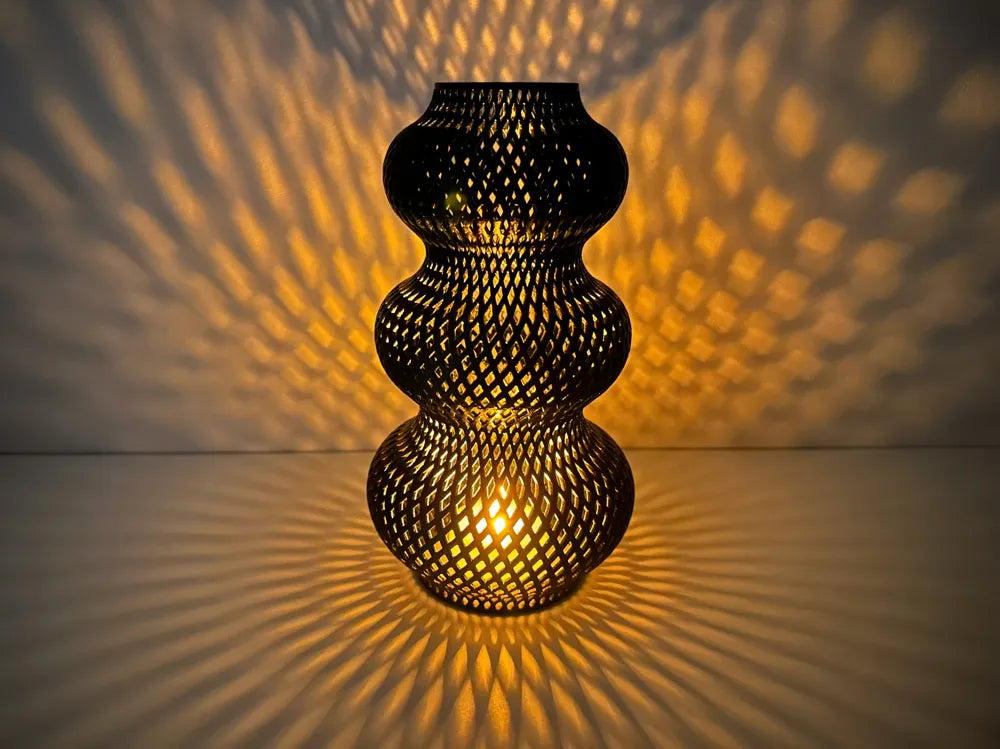 Moroccan-Style Mesh Tealight Holder with 3 Tealights